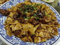 -壹阁胡羊焖饼(特色小吃街店)
