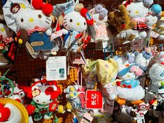 -义乌小商品批发市场(中国小商品城·篁园服装市场店)
