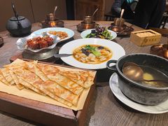 -魁盛居百年鲁菜馆(县西巷店)