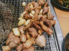 -肉甲韩国木炭烤肉(新壹街1店)