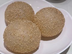 空心煎堆-利苑酒家(合景国际金融广场店)