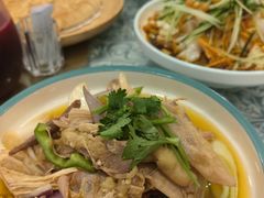 椒麻鸡-巴扎美食·新疆菜·西域歌舞表演餐厅(新疆大厦店)