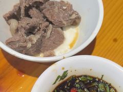 -养牛邓·潮汕牛肉海鲜自助火锅(广州店)