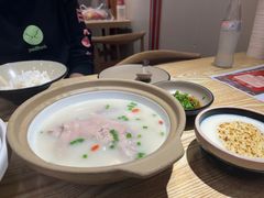 -叁煨蹄花·下饭盐帮菜(人民广场店)