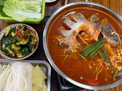 -苗侗地道红酸.酸汤鱼·酸汤牛肉