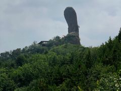 -磬锤峰森林公园