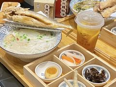 -凯峰鱼汤米线(金利達店)