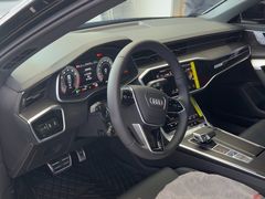 -上海永达奥诚奥迪4S店(申江路店)