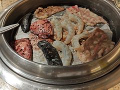 -姜胖胖韩式自助烤肉(光明万达店)