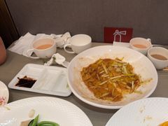 -凤凰园烤鸭店·唐山菜·传承花椒肉(老唐丰路店)