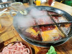 -正南齊北重庆老火锅(光华村直营店)