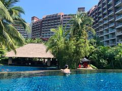 -三亚湾海居铂尔曼度假酒店