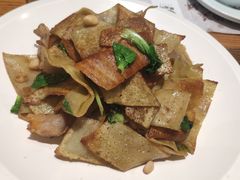 -黄泥岗·地道湖北菜(奥特莱斯店)