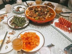 -巴特餐饮6加1音乐餐吧·新疆菜