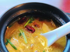 黑松露土鸡煲-云隐小厨·传统大理美食(复兴路店)