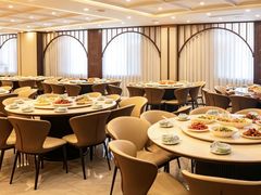 -鑫渔港海鲜本地菜·山海关浑锅(东戴河店)