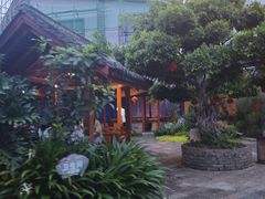 -香麒园·过桥米线·南湖雅宴