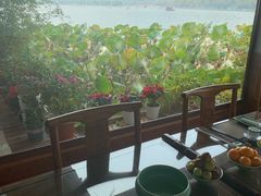 -湖畔居茶楼(湖滨店)