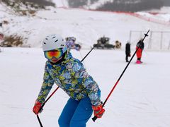 -鳌山滑雪度假区