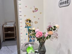 -银泰百货(厦门国贸中心店)