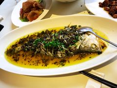 雪菜笋丝蒸大黄鱼-圆苑(上海广场店)