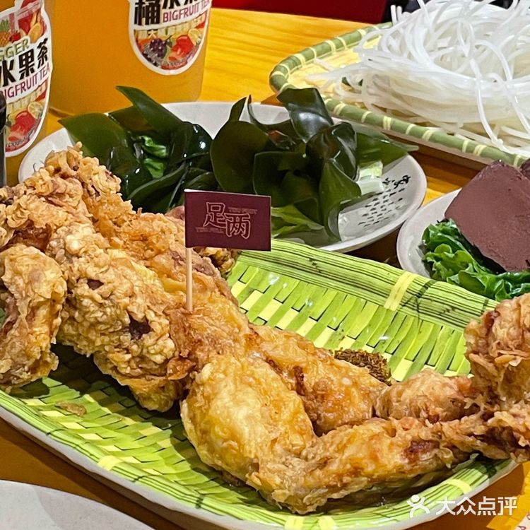 🔥难道你们没吃过臭豆腐螺蛳鸭脚煲⁉️