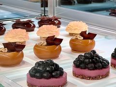 -潮一不贰·法式甜品·生日蛋糕·西式简餐(外滩店)