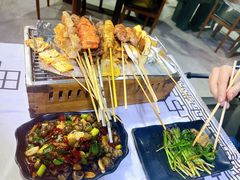 -云晓光头烧烤吧(盛夏店)