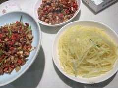 清炒土豆丝-老街鱼嘴巴(坡子街老店)