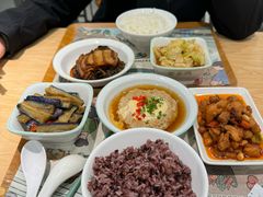 -老乡鸡(东方广场店)