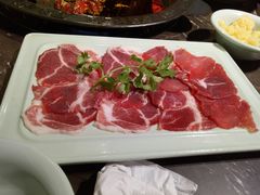 -红九格老火锅(三峡广场店)