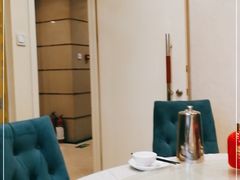 -大鸭梨烤鸭店(金顶街店)