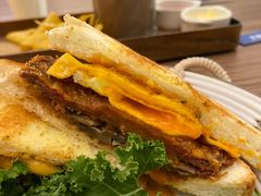 -玲婧胡同·生日蛋糕·餐厅(嘉里城店)