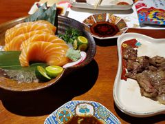 -肉魁屋·烧肉·烧鸟·酒场(高新店)