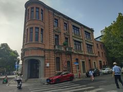 -乐福酒店(黎黄陂路汉口江滩店)