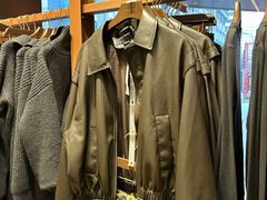 -URBAN REVIVO(上海中庚漫游城店)