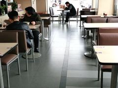 大堂-李先生牛肉面大王(东营友谊广场店)