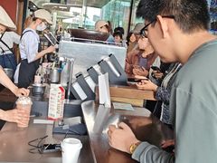 -星巴克(北京远大路金源燕莎店)