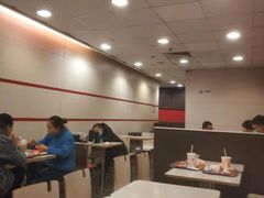 -麦当劳(哈西万达店)