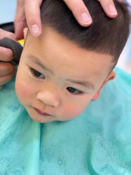 -爆米花儿童美发乐园