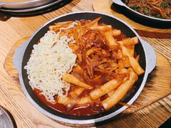 炒年糕-姜虎东白丁烤肉(虹桥天地店)