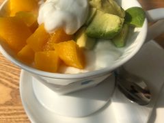 牛油果芒果酸奶-Blueglass酸奶(财富购物中心店)