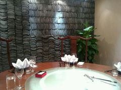 -华夏食府中餐厅(中原路店)