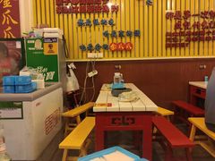 大堂-重庆金爪爪特色干锅(大竹林直营店)
