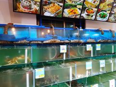 海鲜池-琼大师东方烤乳猪(亚特兰蒂斯店)