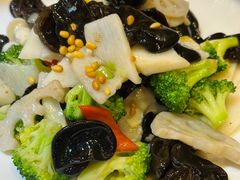 -老姑砂锅·烧烤天津菜(体北道店)