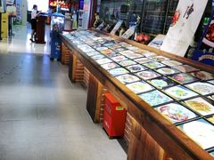 -宝燕海货工场(长江国际店)
