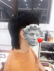 -镁连社·美联社
