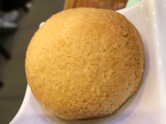 酥皮焗叉烧包-添好运点心专门店(深水埗店)