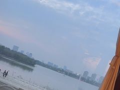 -皇冠明珠鱼翅楼(水上公园店)